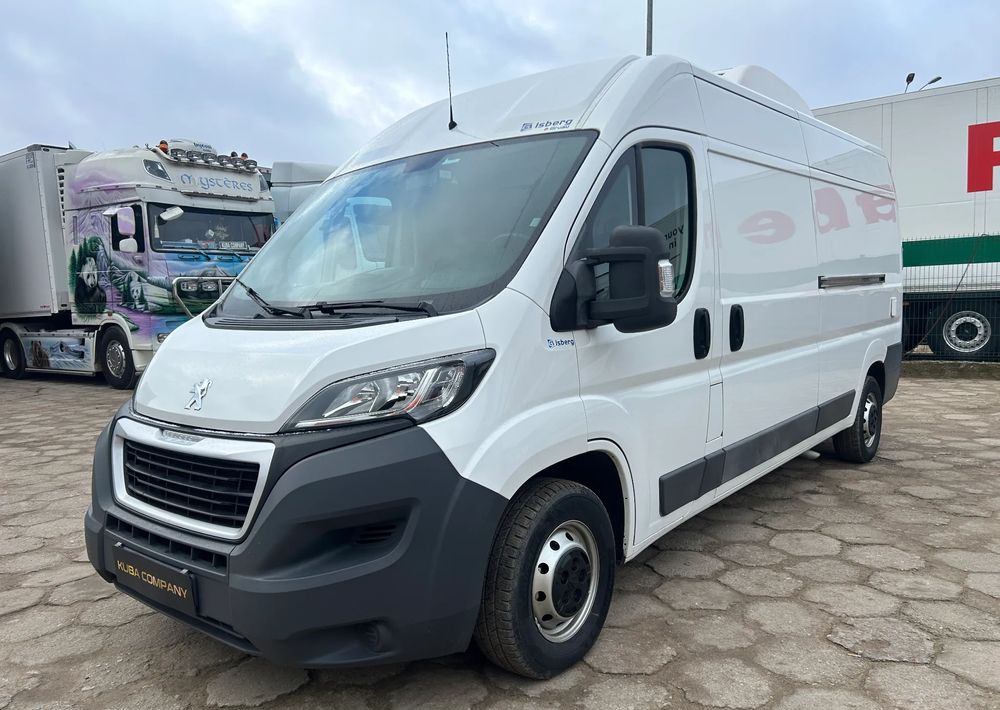 Peugeot BOXER CHŁODNIA MROŹNIA LEKI ISBERG GRUAU 3 KOMORY / 2 SZTUKI !! - Van berpendingin: gambar 1 Peugeot BOXER CHŁODNIA MROŹNIA LEKI ISBERG GRUAU 3 KOMORY / 2 SZTUKI !! - Van berpendingin: gambar 1