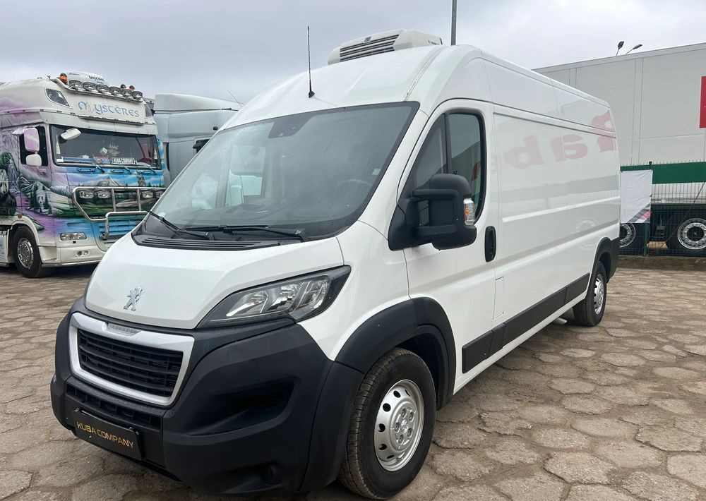 Peugeot BOXER CHŁODNIA MROŹNIA THERMO KING C-150e MAX / 2 KOMORY / 2018 ROK !! - Van berpendingin: gambar 4 Peugeot BOXER CHŁODNIA MROŹNIA THERMO KING C-150e MAX / 2 KOMORY / 2018 ROK !! - Van berpendingin: gambar 4