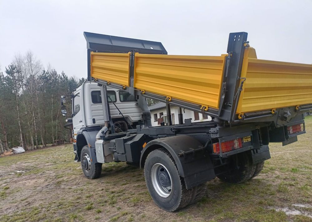 Mercedes-Benz Axor 1824 - Truk bajak salju: gambar 4 Mercedes-Benz Axor 1824 - Truk bajak salju: gambar 4