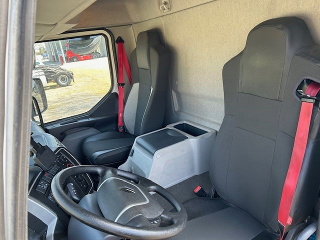 Renault Trucks D - Truk: gambar 5 Renault Trucks D - Truk: gambar 5