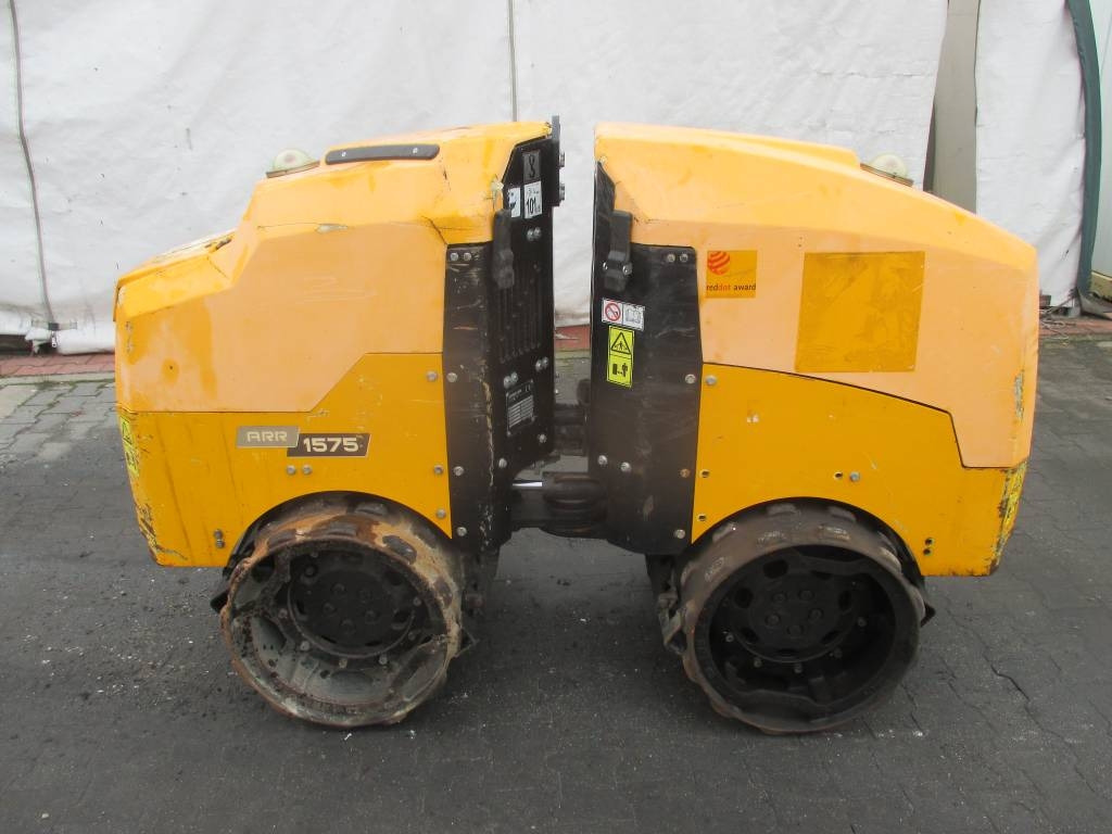 Ammann ARR 1575 - Roller jalan: gambar 1 Ammann ARR 1575 - Roller jalan: gambar 1