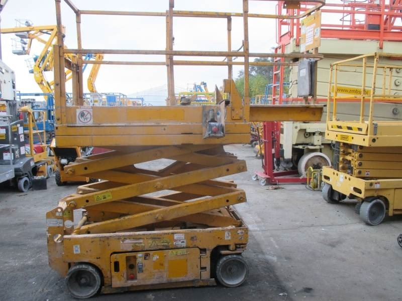 Genie GS 1532 - Scissor lifts: gambar 4 Genie GS 1532 - Scissor lifts: gambar 4