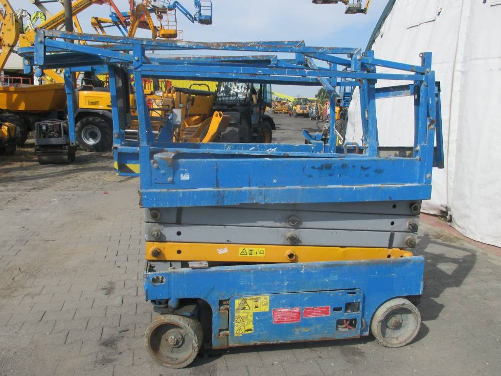 Genie GS 1932 - Scissor lifts: gambar 1 Genie GS 1932 - Scissor lifts: gambar 1