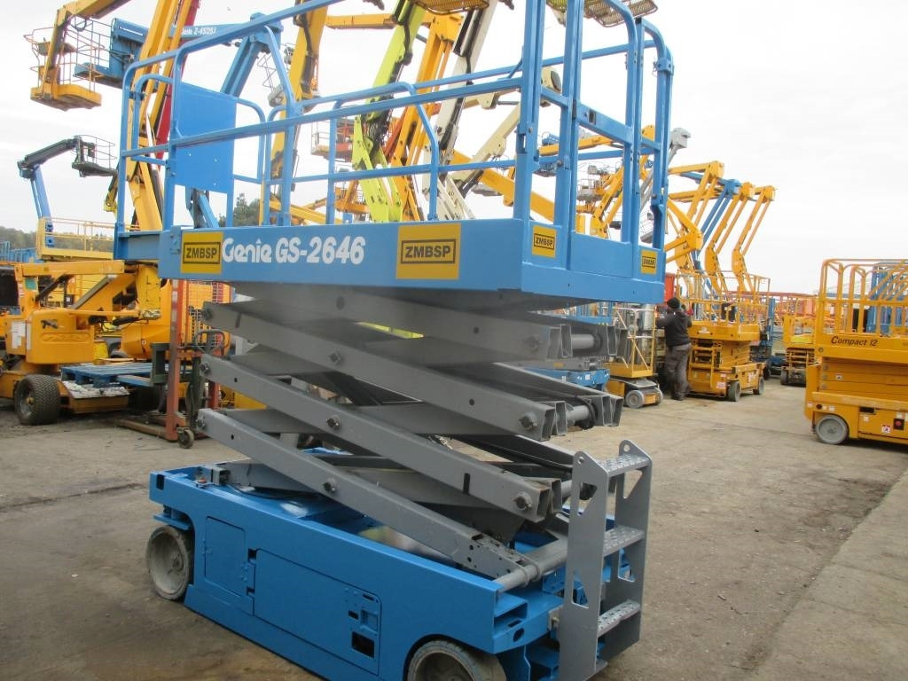 Genie GS 2646 - Scissor lifts: gambar 4 Genie GS 2646 - Scissor lifts: gambar 4