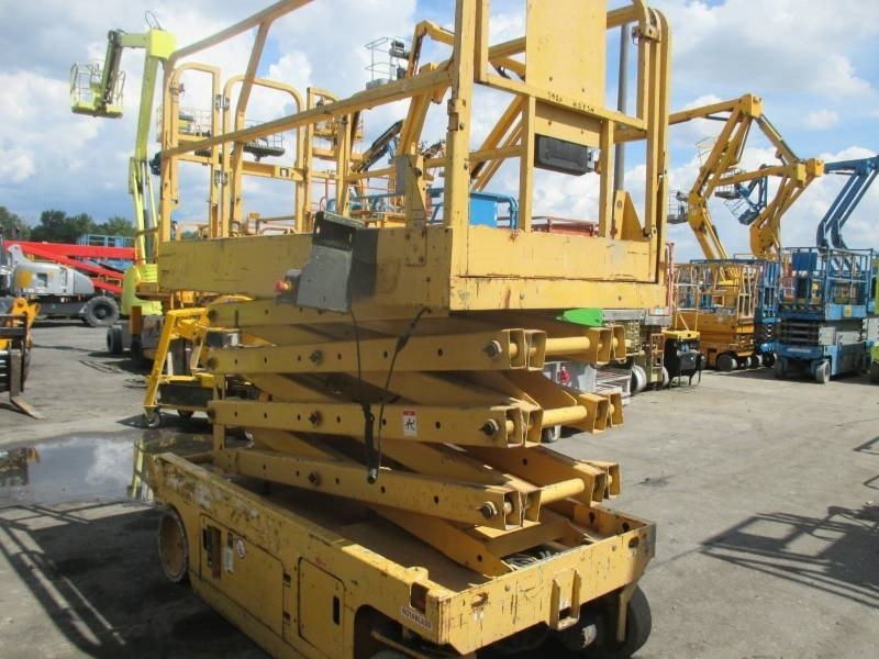 Genie GS 2646 - Scissor lifts: gambar 4 Genie GS 2646 - Scissor lifts: gambar 4