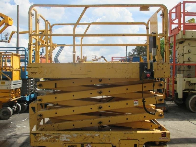 Genie GS 2646 - Scissor lifts: gambar 5 Genie GS 2646 - Scissor lifts: gambar 5