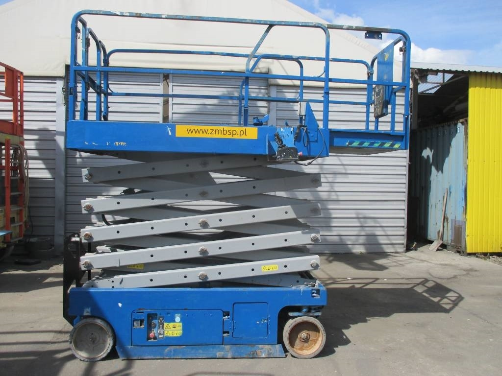 Genie GS 3246 - Scissor lifts: gambar 1 Genie GS 3246 - Scissor lifts: gambar 1