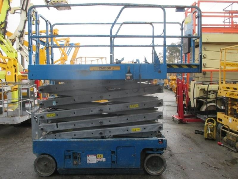 Genie GS 3246 - Scissor lifts: gambar 4 Genie GS 3246 - Scissor lifts: gambar 4