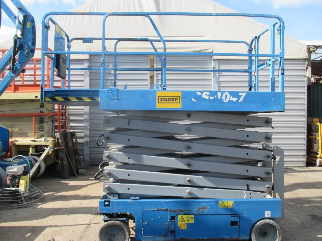 Genie GS 4047 - Scissor lifts: gambar 1 Genie GS 4047 - Scissor lifts: gambar 1