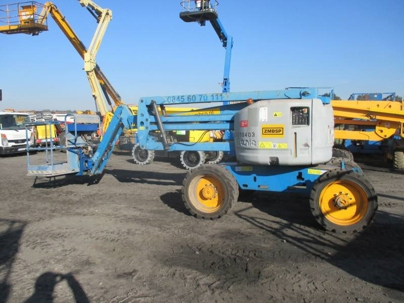 Genie Z 45/25 RT - Boom artikulasi: gambar 2 Genie Z 45/25 RT - Boom artikulasi: gambar 2