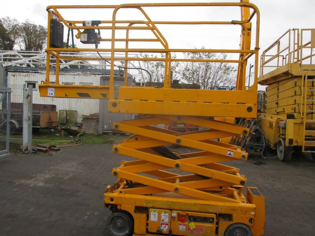 Haulotte Optimum 8 - Scissor lifts: gambar 5 Haulotte Optimum 8 - Scissor lifts: gambar 5