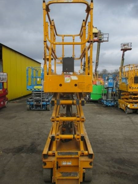 Haulotte Optimum 8 - Scissor lifts: gambar 2 Haulotte Optimum 8 - Scissor lifts: gambar 2