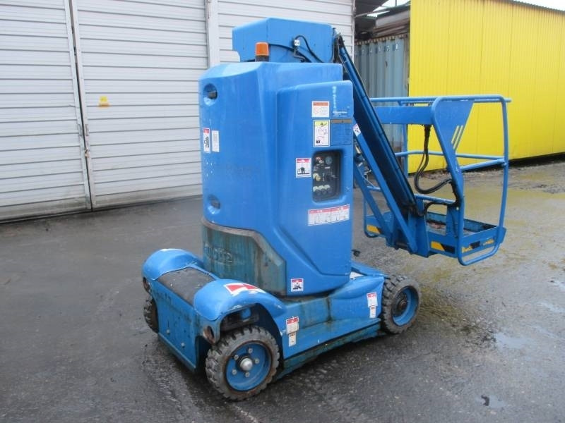 Haulotte Star 10 - Lift tiang vertikal: gambar 2 Haulotte Star 10 - Lift tiang vertikal: gambar 2