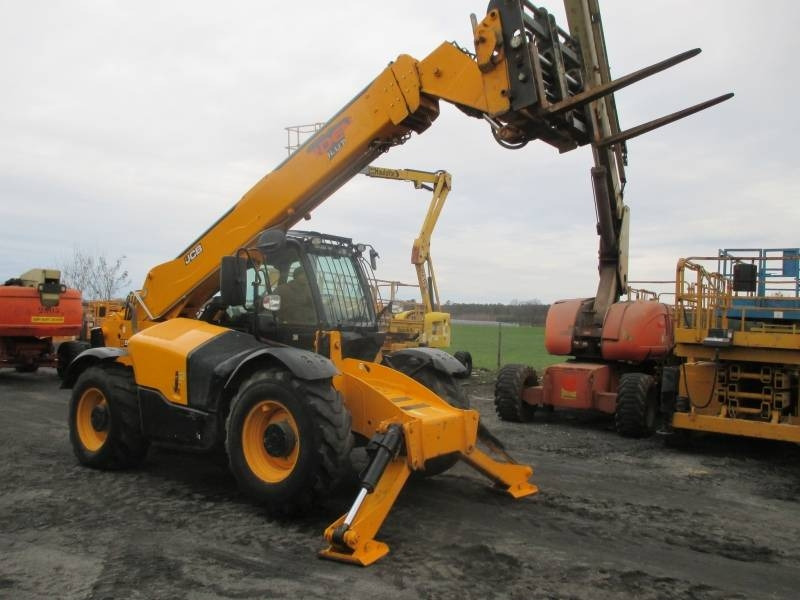JCB 540-140 - Telehandler: gambar 1 JCB 540-140 - Telehandler: gambar 1
