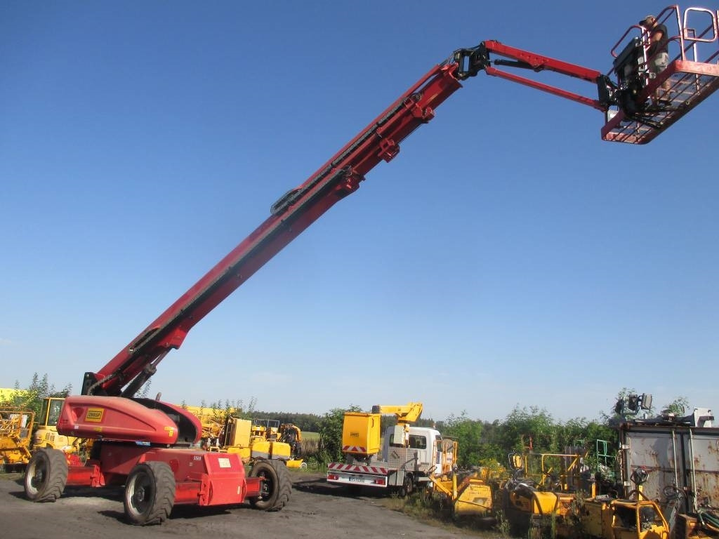 JLG 1200 SJP - Boom teleskopik: gambar 1 JLG 1200 SJP - Boom teleskopik: gambar 1