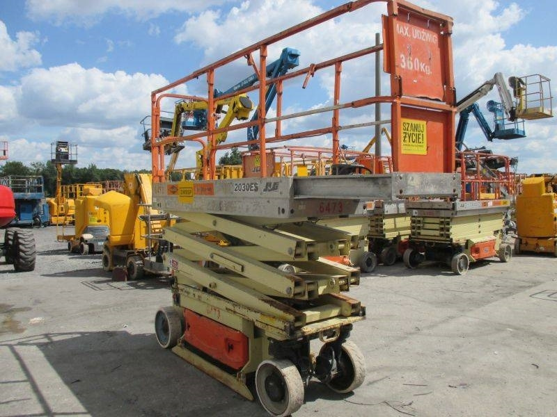 JLG 2030 ES - Scissor lifts: gambar 4 JLG 2030 ES - Scissor lifts: gambar 4