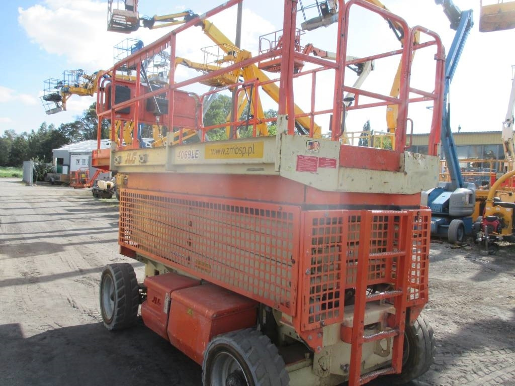 JLG 4069 LE - Scissor lifts: gambar 5 JLG 4069 LE - Scissor lifts: gambar 5