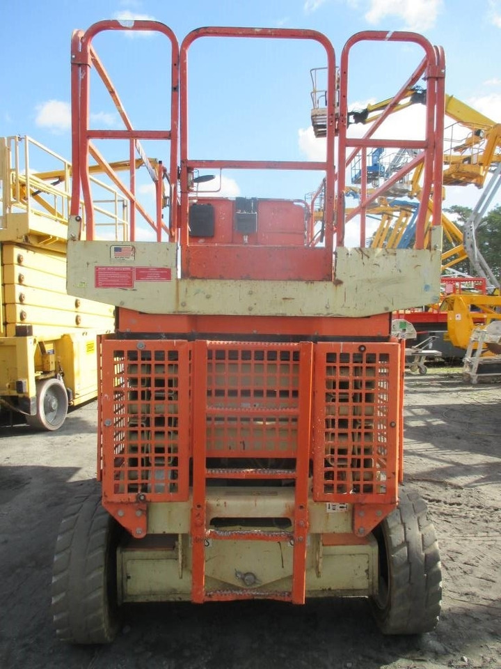 JLG 4069 LE - Scissor lifts: gambar 4 JLG 4069 LE - Scissor lifts: gambar 4
