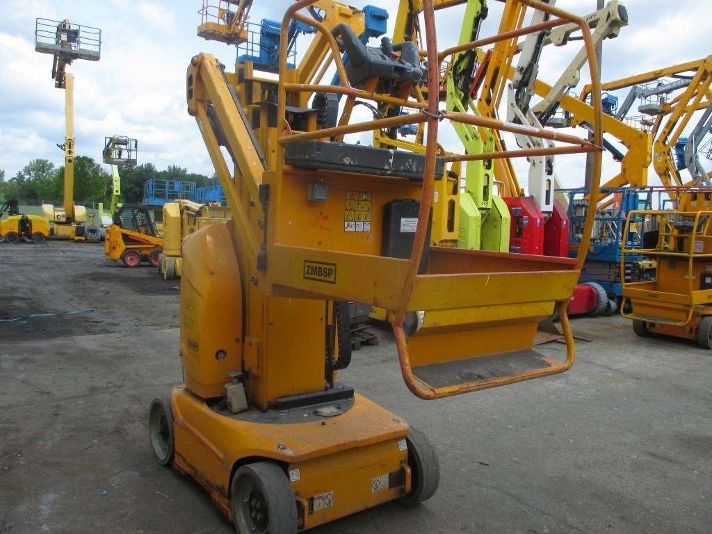 JLG Toucan 8 E - Lift tiang vertikal: gambar 4 JLG Toucan 8 E - Lift tiang vertikal: gambar 4