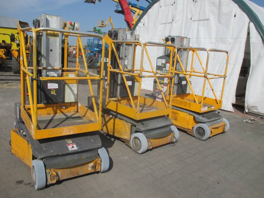 JLG Toucan Junior 8 - Lift tiang vertikal: gambar 1 JLG Toucan Junior 8 - Lift tiang vertikal: gambar 1