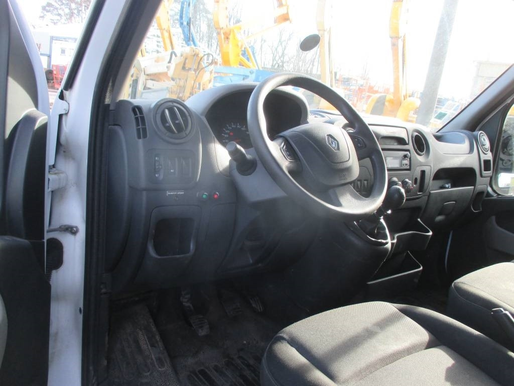 Platform udara yang dipasang di truk Klubb K32: gambar 13