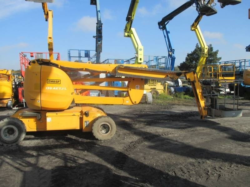 Manitou 170 AETJ Bi-Energy - Boom artikulasi: gambar 2 Manitou 170 AETJ Bi-Energy - Boom artikulasi: gambar 2