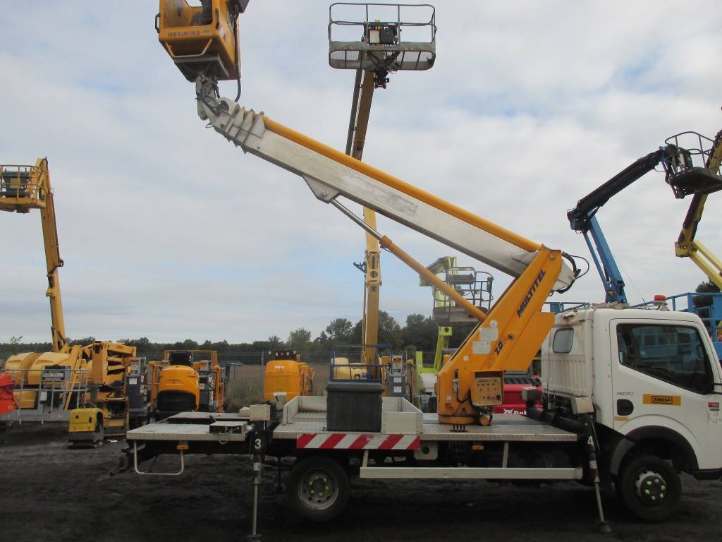 Multitel MT 202 - Platform udara yang dipasang di truk: gambar 1 Multitel MT 202 - Platform udara yang dipasang di truk: gambar 1