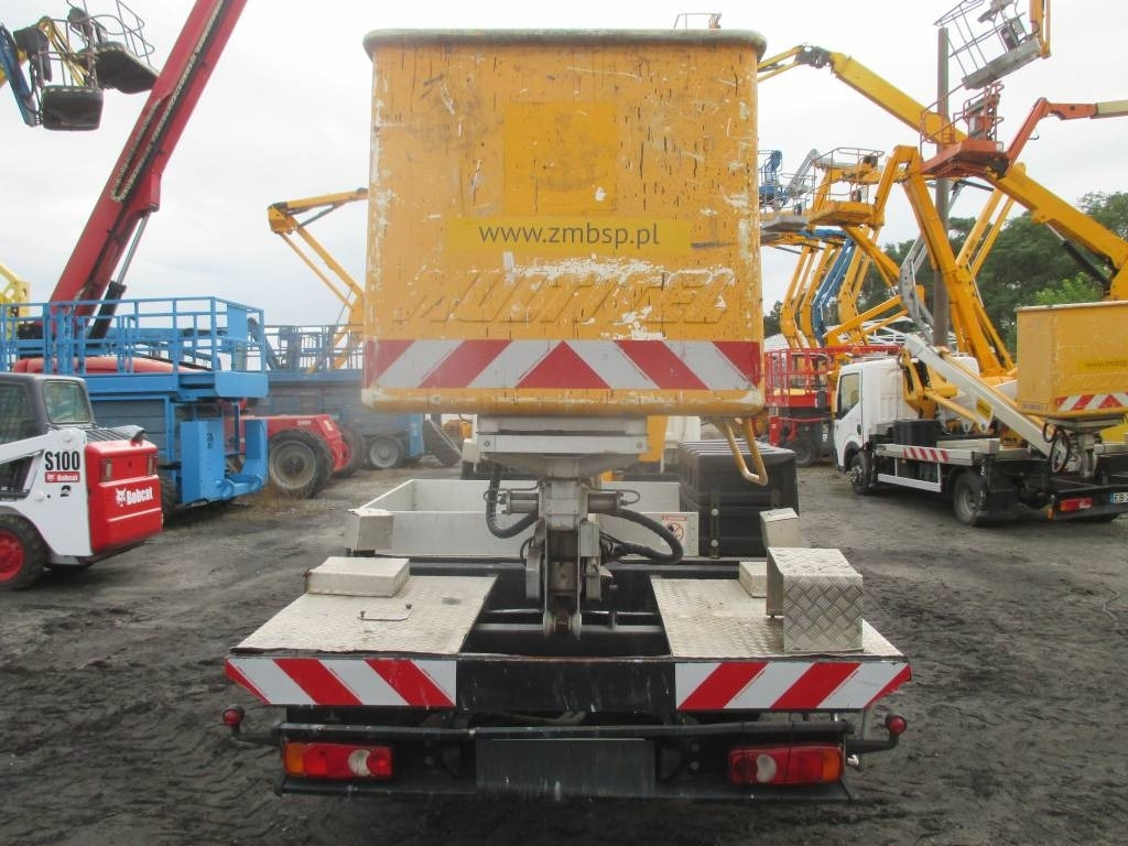 Multitel MT 202 - Platform udara yang dipasang di truk: gambar 4 Multitel MT 202 - Platform udara yang dipasang di truk: gambar 4