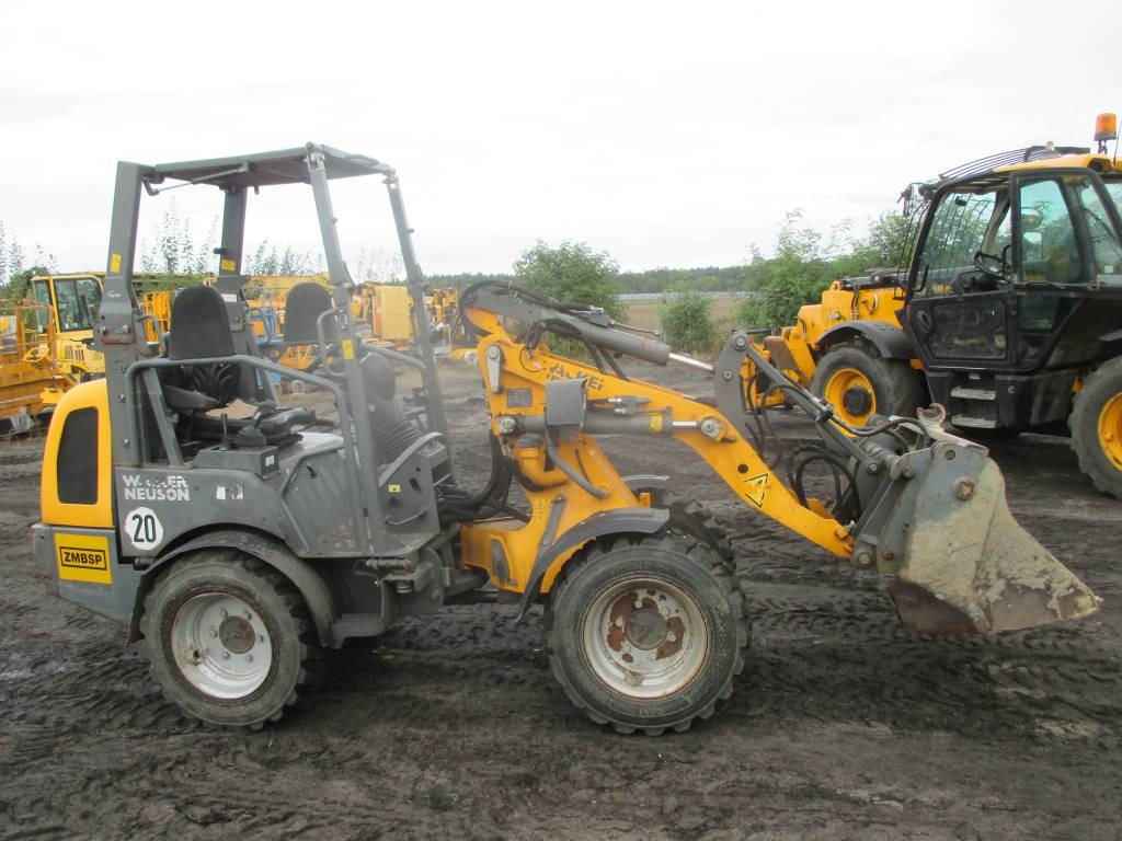 Wacker Neuson WL 25 - Wheel loader: gambar 1 Wacker Neuson WL 25 - Wheel loader: gambar 1