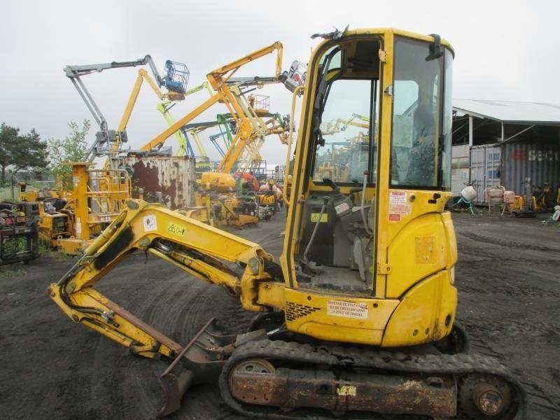 Yanmar Vio 20-4 - Ekskavator mini: gambar 5 Yanmar Vio 20-4 - Ekskavator mini: gambar 5