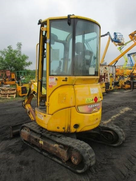 Yanmar Vio 20-4 - Ekskavator mini: gambar 4 Yanmar Vio 20-4 - Ekskavator mini: gambar 4