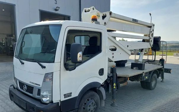 Nissan NT 400 CABSTAR podnośnik koszowy ISOLI PNT 210 JD4 - Platform udara yang dipasang di truk: gambar 1 Nissan NT 400 CABSTAR podnośnik koszowy ISOLI PNT 210 JD4 - Platform udara yang dipasang di truk: gambar 1