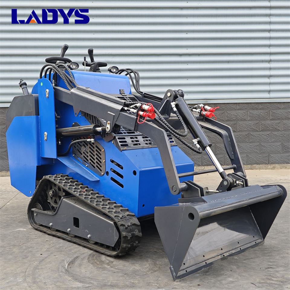 LADYS Free Shipping Mini Skid Steer Loader Compact Track Electric/Diesel Chinese Mini Skid Steer Loader For Sale With Mini Skid Steer Attachments 4 In 1 Bucket - Skid steer: gambar 3 LADYS Free Shipping Mini Skid Steer Loader Compact Track Electric/Diesel Chinese Mini Skid Steer Loader For Sale With Mini Skid Steer Attachments 4 In 1 Bucket - Skid steer: gambar 3