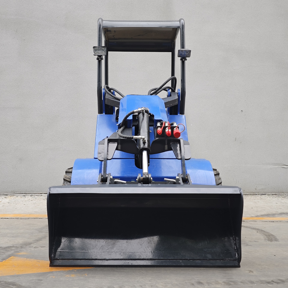 LEZUM Free Shipping Mini Skid Steer Loader Compact Track Electric/Diesel Chinese Mini Skid Steer Loader For Sale With Mini Skid Steer Attachments 4 In 1 Bucket - Skid steer: gambar 4 LEZUM Free Shipping Mini Skid Steer Loader Compact Track Electric/Diesel Chinese Mini Skid Steer Loader For Sale With Mini Skid Steer Attachments 4 In 1 Bucket - Skid steer: gambar 4