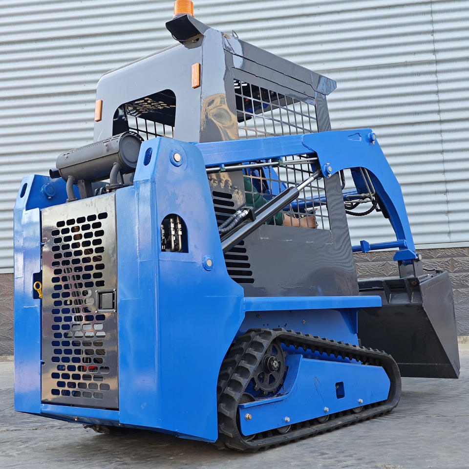 LEZUM LA670 Skid Steer Euro 5/Epa Engine Kubota Mini Small Skid Steer Loader For Sale - Skid steer: gambar 5 LEZUM LA670 Skid Steer Euro 5/Epa Engine Kubota Mini Small Skid Steer Loader For Sale - Skid steer: gambar 5
