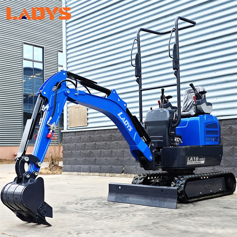 LADYS LA16Pro Mini Excavator Digger Miniexcavadora EPA Kubota Engine Mini Excavator For Sale With Mini Excavator Attachment Set - Ekskavator mini: gambar 4 LADYS LA16Pro Mini Excavator Digger Miniexcavadora EPA Kubota Engine Mini Excavator For Sale With Mini Excavator Attachment Set - Ekskavator mini: gambar 4