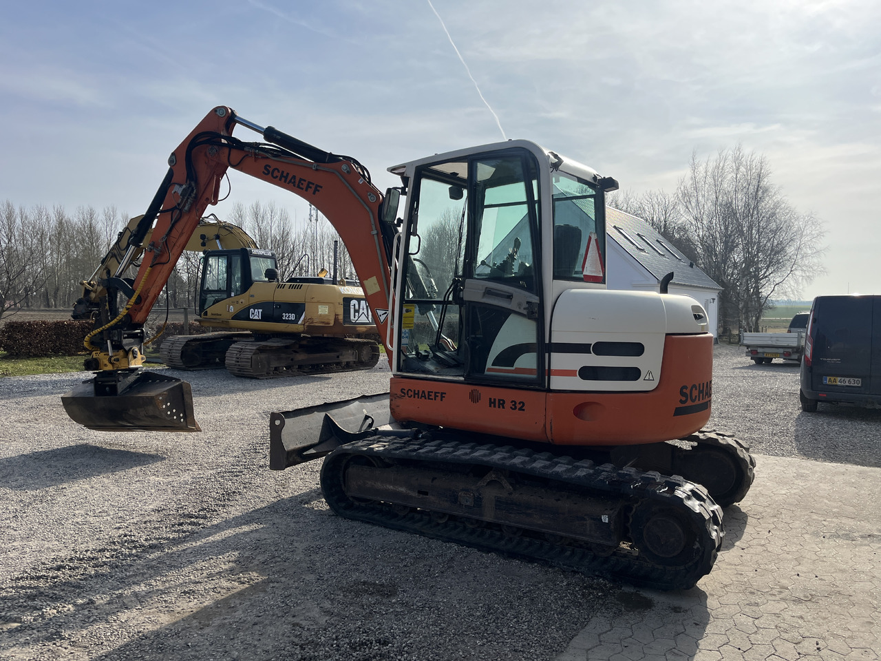 SCHAEFF HR 32 - Ekskavator mini: gambar 2 SCHAEFF HR 32 - Ekskavator mini: gambar 2