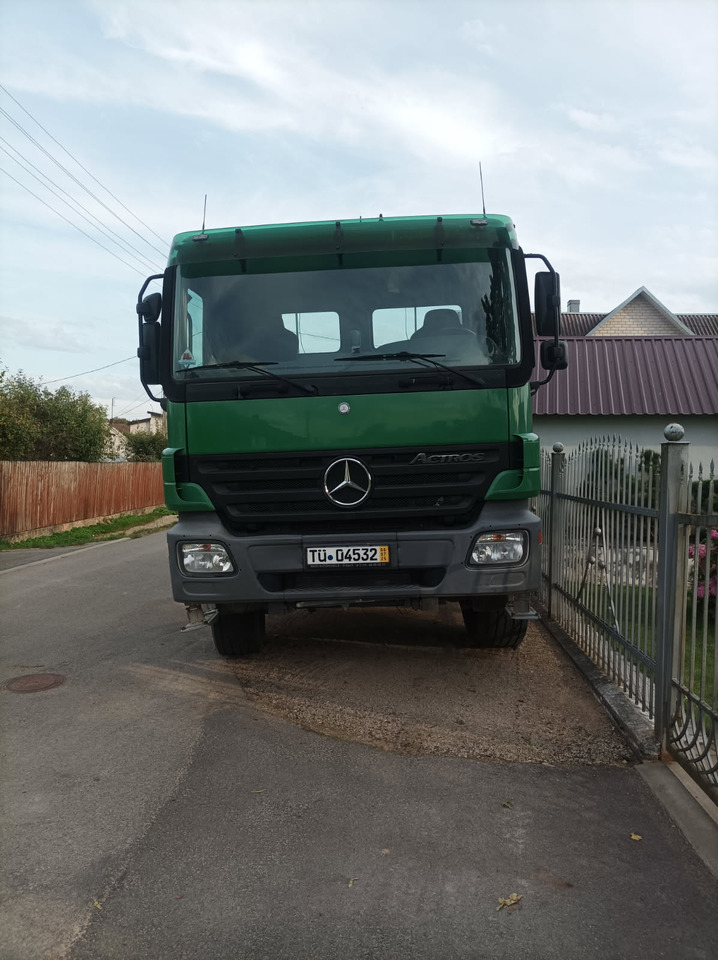 MERCEDES-BENZ ACTROS 18 36 4X4 - Truk jungkit: gambar 1 MERCEDES-BENZ ACTROS 18 36 4X4 - Truk jungkit: gambar 1