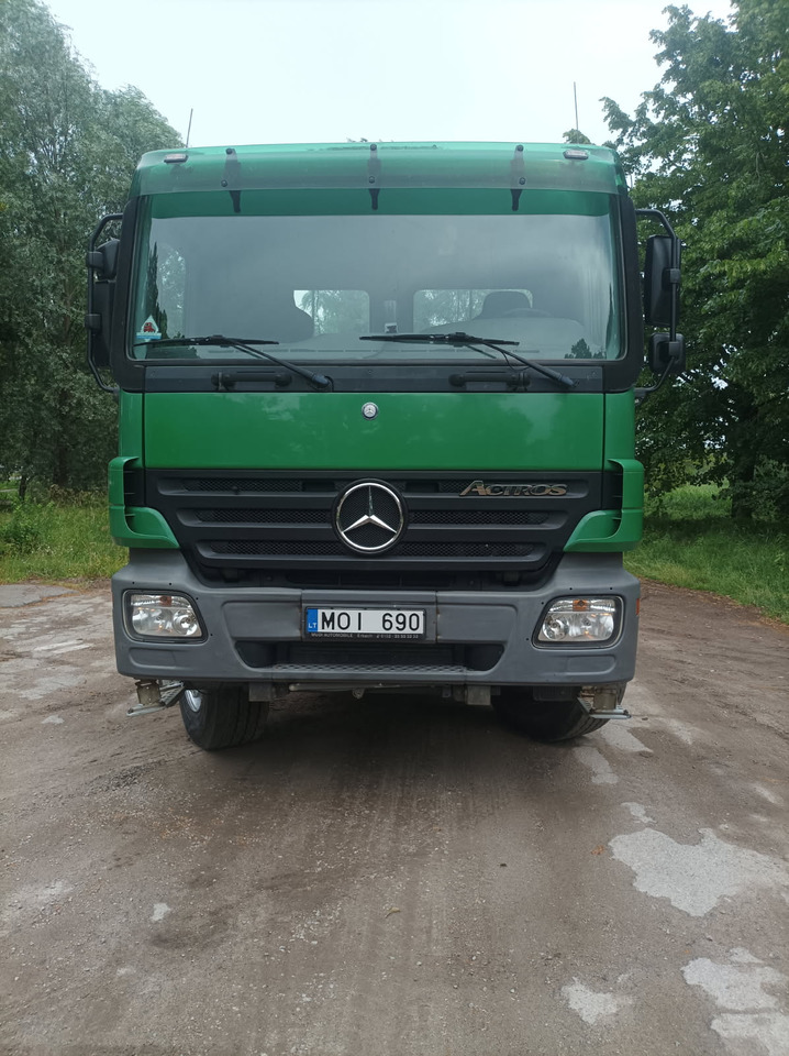 MERCEDES-BENZ ACTROS 18 36 4X4 - Truk jungkit: gambar 2 MERCEDES-BENZ ACTROS 18 36 4X4 - Truk jungkit: gambar 2
