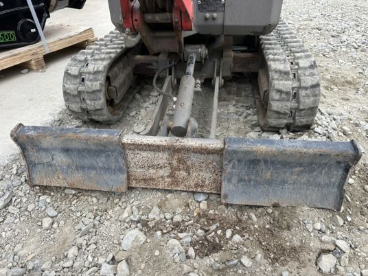 Bobcat E08 à 9900€ HT - Ekskavator mini: gambar 3 Bobcat E08 à 9900€ HT - Ekskavator mini: gambar 3