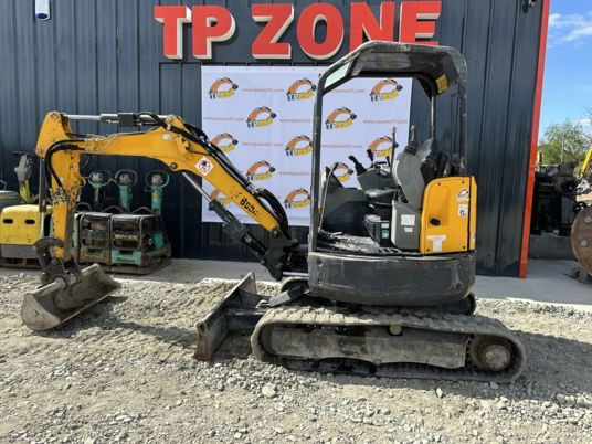 Bobcat E26 Canopy - Ekskavator mini: gambar 4 Bobcat E26 Canopy - Ekskavator mini: gambar 4