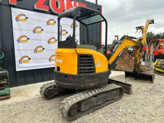 Bobcat E26 Canopy - Ekskavator mini: gambar 3 Bobcat E26 Canopy - Ekskavator mini: gambar 3