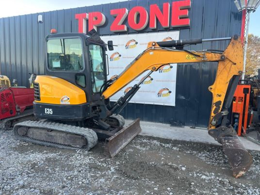 Bobcat E35 à 23 500 € HT - Ekskavator mini: gambar 1 Bobcat E35 à 23 500 € HT - Ekskavator mini: gambar 1