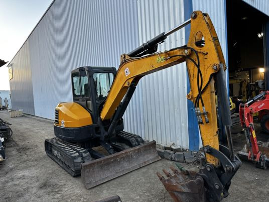 Bobcat E50 - Ekskavator mini: gambar 5 Bobcat E50 - Ekskavator mini: gambar 5