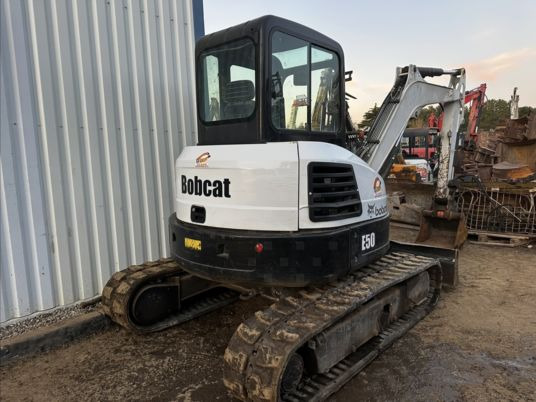 Bobcat E50 à 24900 € HT - Ekskavator mini: gambar 5 Bobcat E50 à 24900 € HT - Ekskavator mini: gambar 5