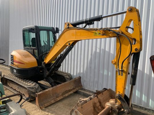 Bobcat E50EM - Ekskavator mini: gambar 2 Bobcat E50EM - Ekskavator mini: gambar 2