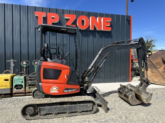 Eurocomach ES25ZT Canopy - Ekskavator mini: gambar 1 Eurocomach ES25ZT Canopy - Ekskavator mini: gambar 1