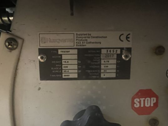 SCIE DE CARRELAGE HUSQVARNA TS230F - Peralatan dan perlengkapan: gambar 5 SCIE DE CARRELAGE HUSQVARNA TS230F - Peralatan dan perlengkapan: gambar 5