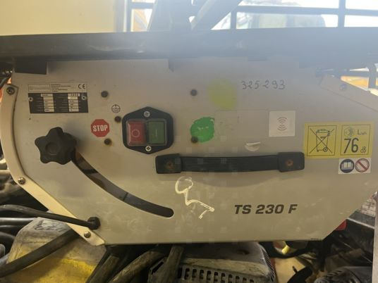 SCIE DE CARRELAGE HUSQVARNA TS230F - Peralatan dan perlengkapan: gambar 1 SCIE DE CARRELAGE HUSQVARNA TS230F - Peralatan dan perlengkapan: gambar 1