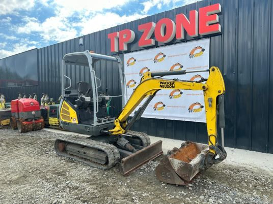 Wacker Neuson ET24 - Canopy - Attache rapide hydraulique - Ekskavator mini: gambar 1 Wacker Neuson ET24 - Canopy - Attache rapide hydraulique - Ekskavator mini: gambar 1
